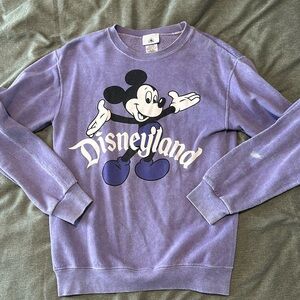 Disneyland crew neck